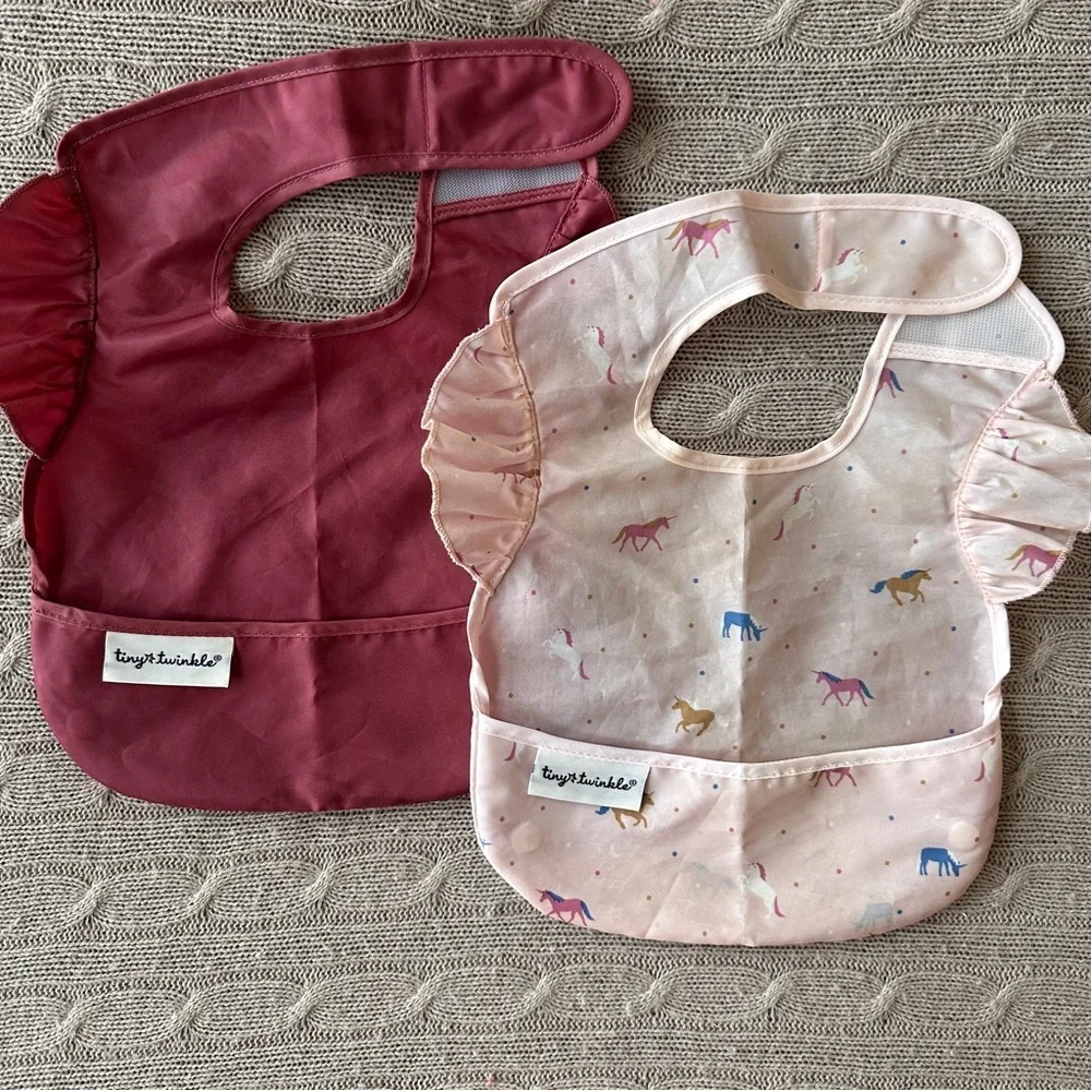EUC 16pc Baby Girl Bib/Hair/Changing Pad Travel Bundle, Tiny Twinkle